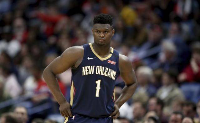  桑乔转会多特首秀破门引爆社交媒体  