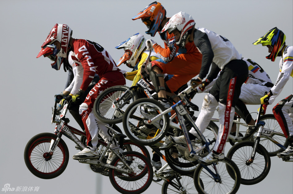  马赛客场逆转布雷斯特，终结三轮不胜颓势  